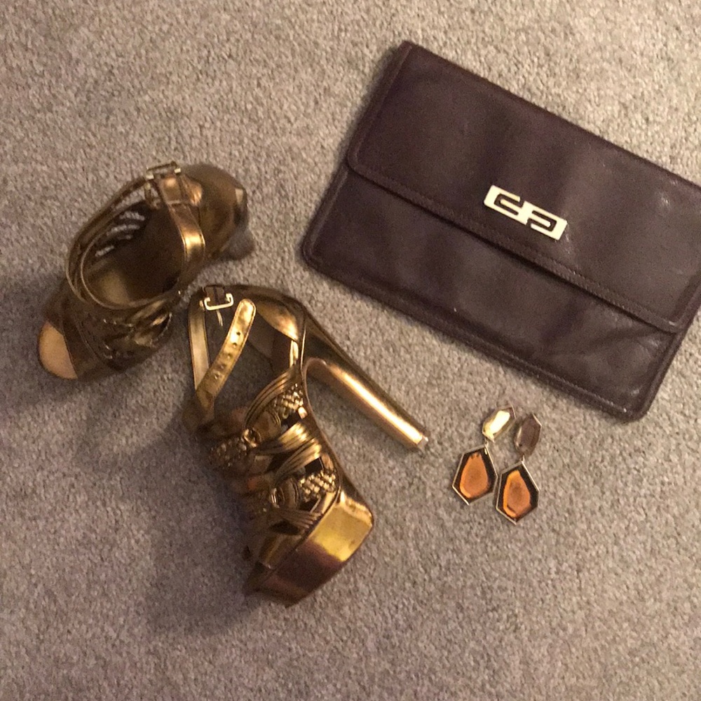 Bronze gold heels